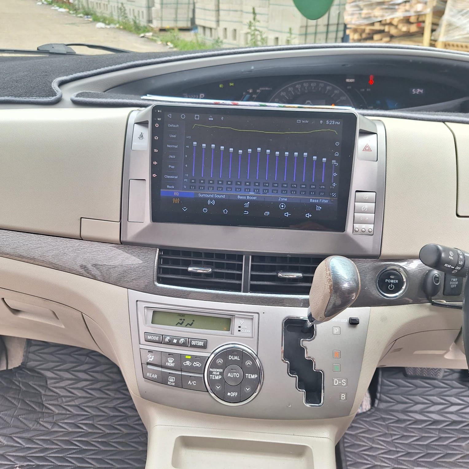 
								Toyota Estima G package full									