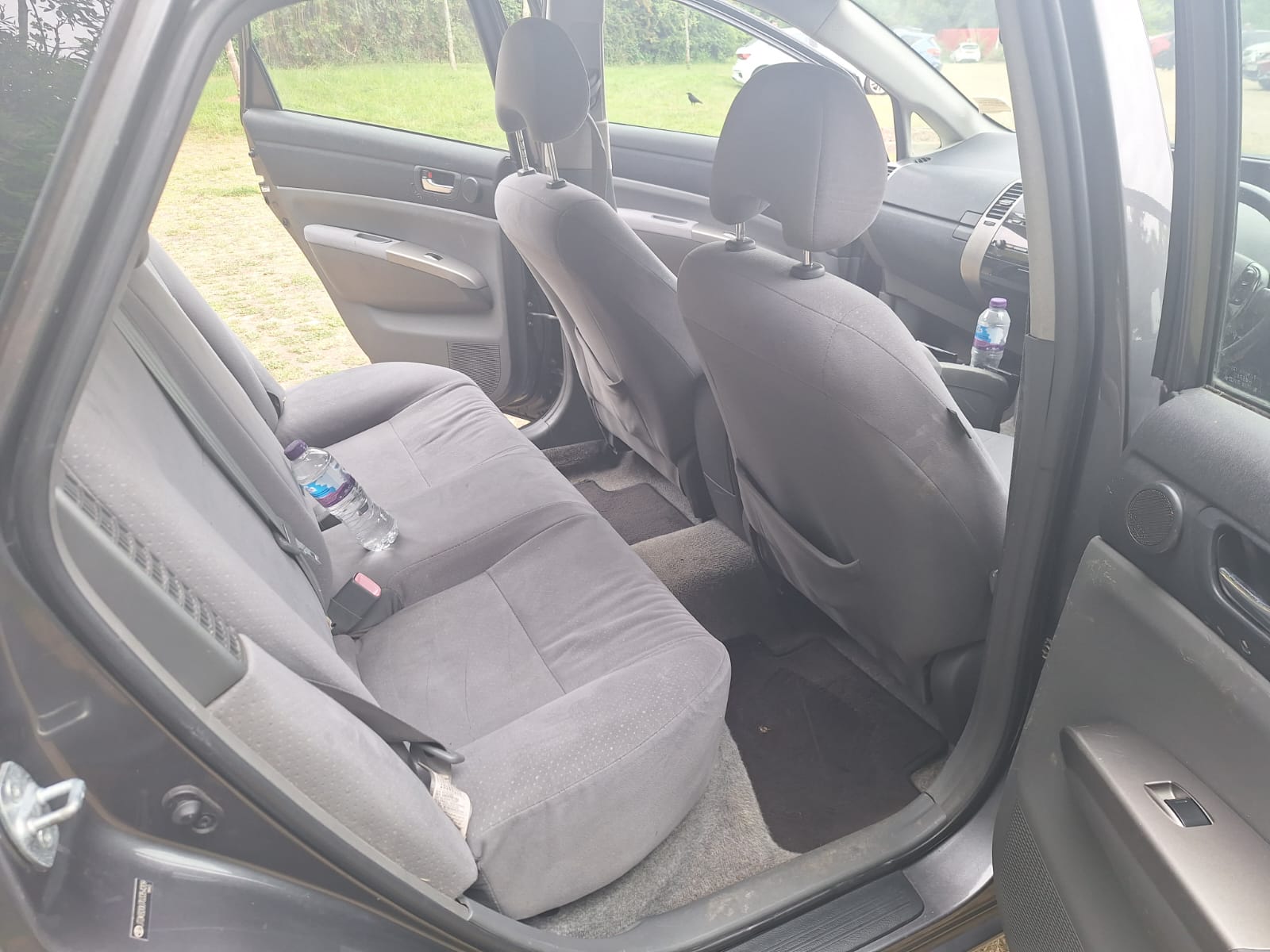 
								Toyota Prius T-Spirit full									