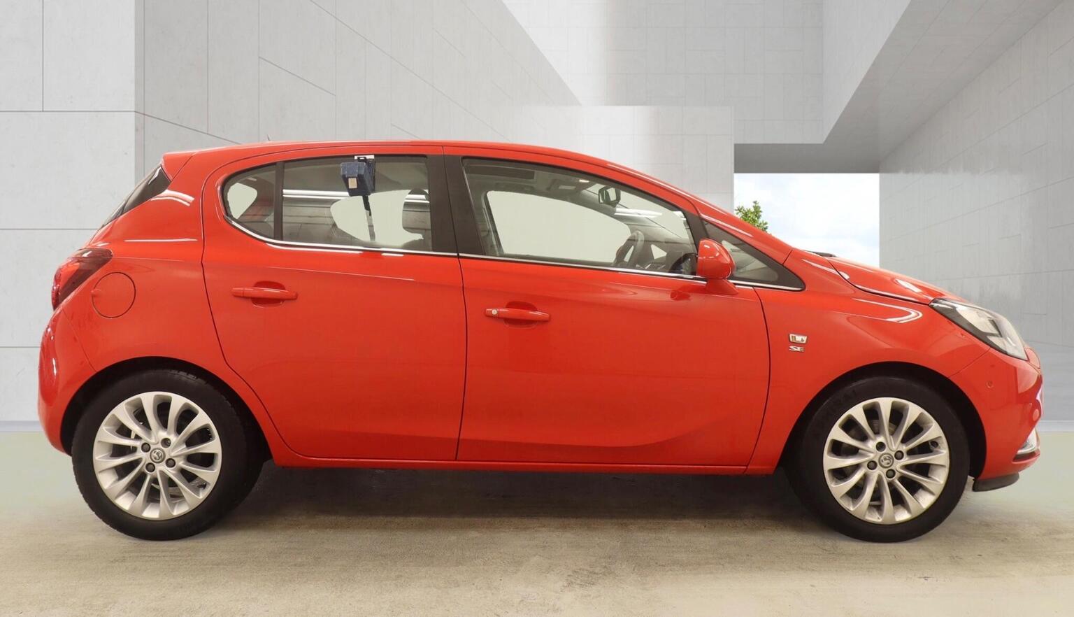 
								Vauxhall Corsa Hatchback full									