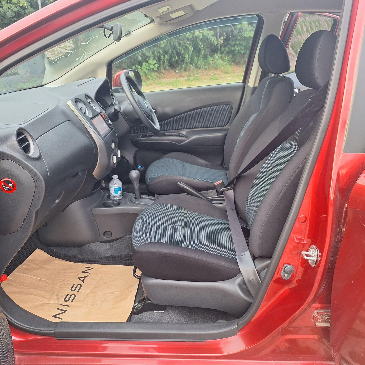 
								Nissan Note Premium full									