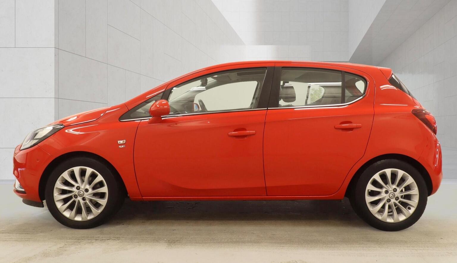 
								Vauxhall Corsa Hatchback full									