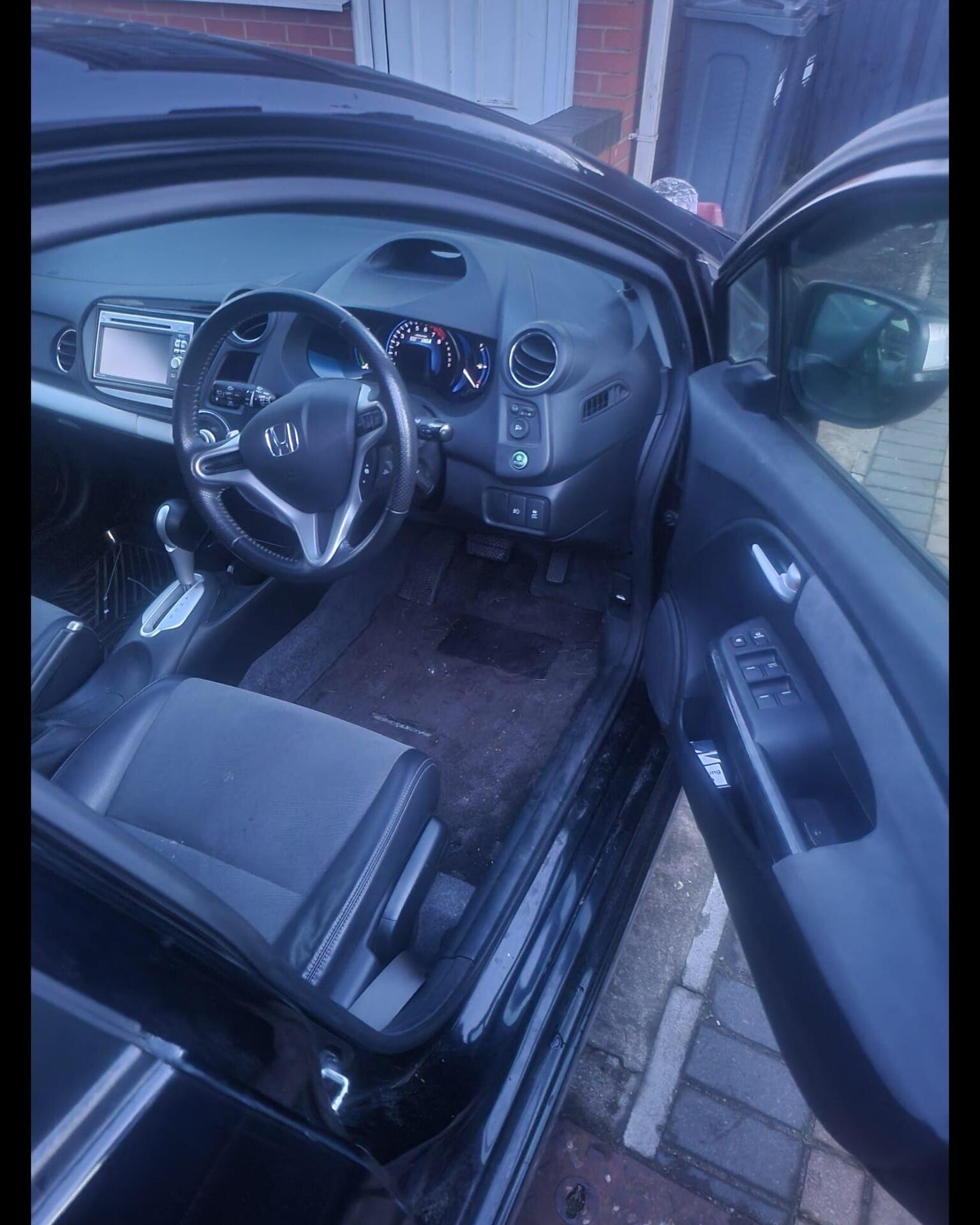 
								Honda Insight IMA HS-T Hatchback full									