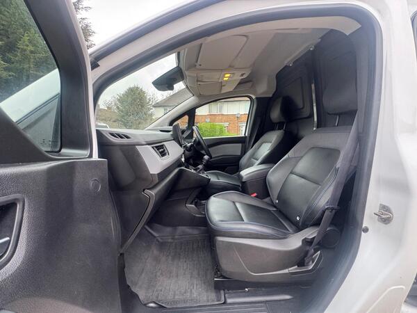 
								Nissan Townstar TCe Tekna full									
