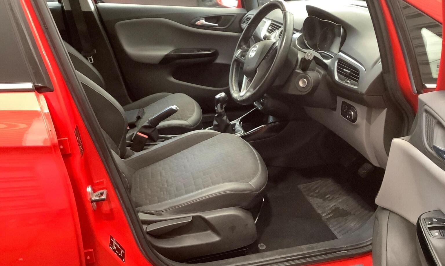 
								Vauxhall Corsa Hatchback full									