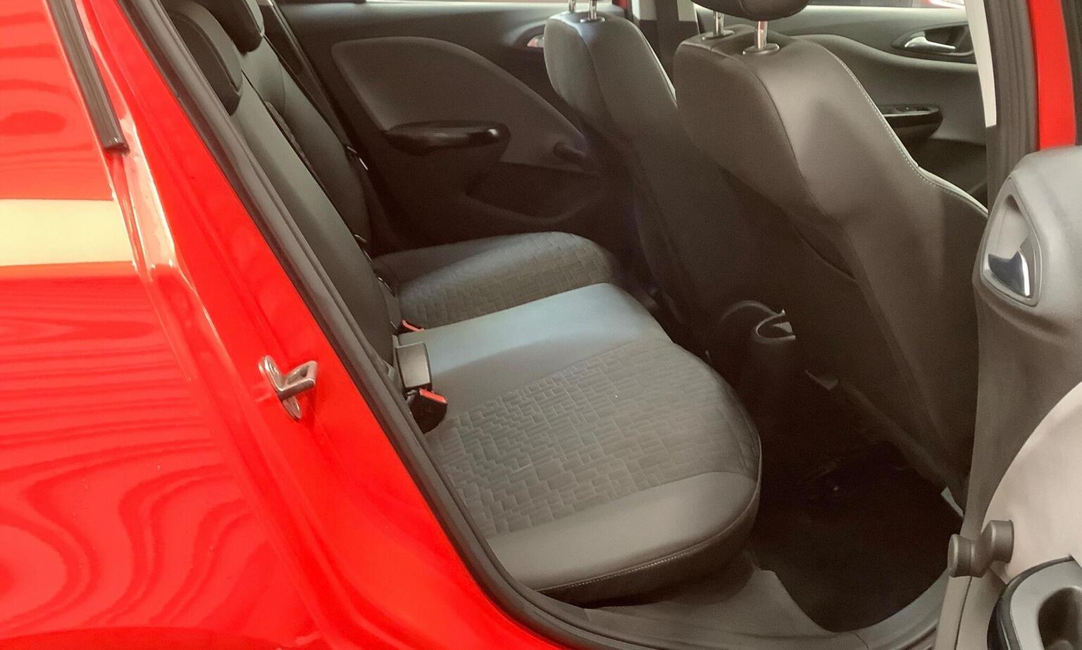 
								Vauxhall Corsa Hatchback full									