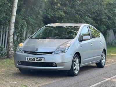 Toyota Prius T Spirit CVT