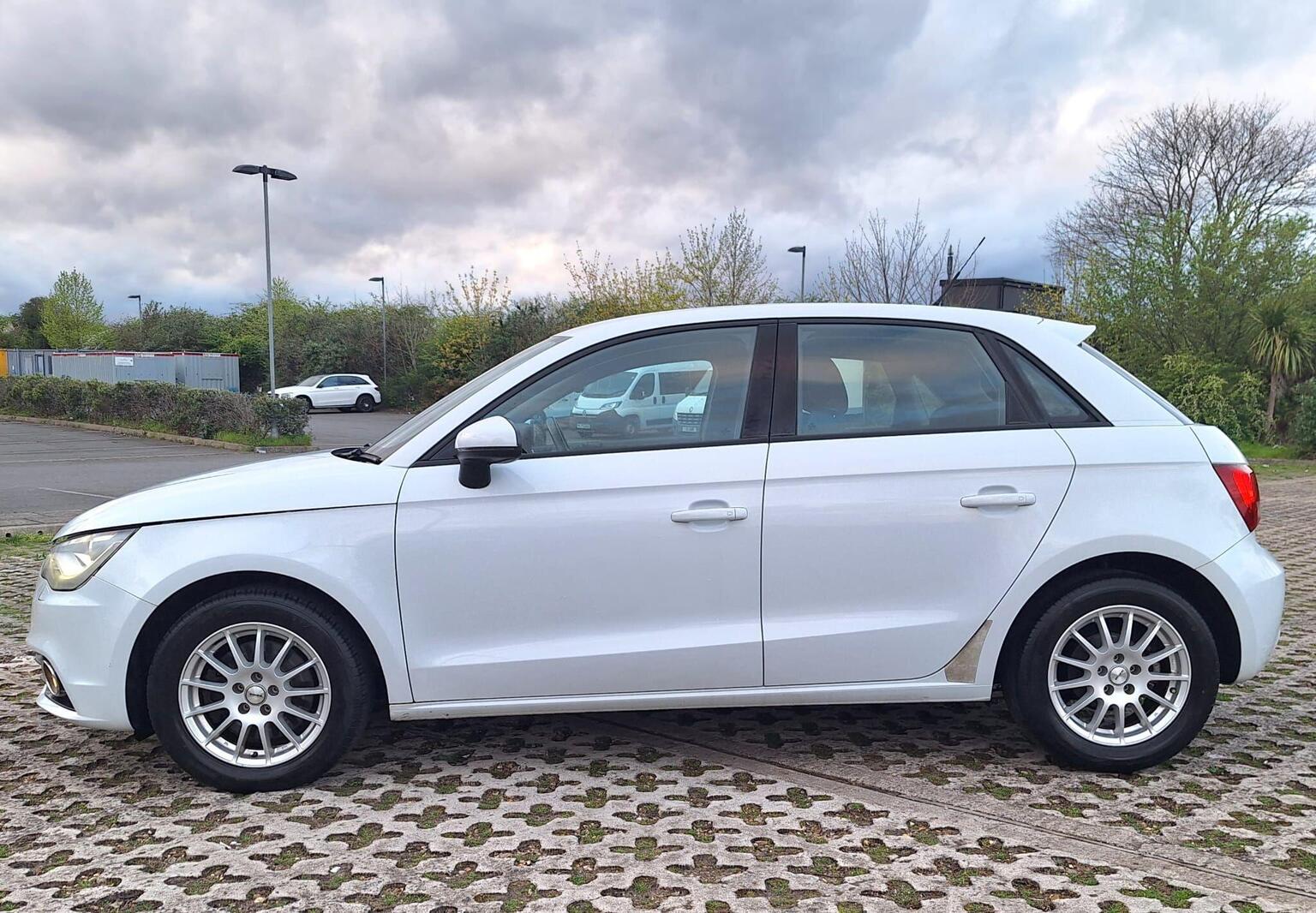 
								Audi A1 Hatchback full									