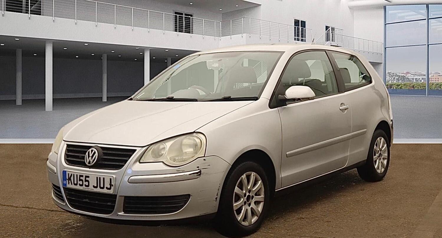 
								VOLKSWAGEN POLO Hatchback 1.4 SE full									