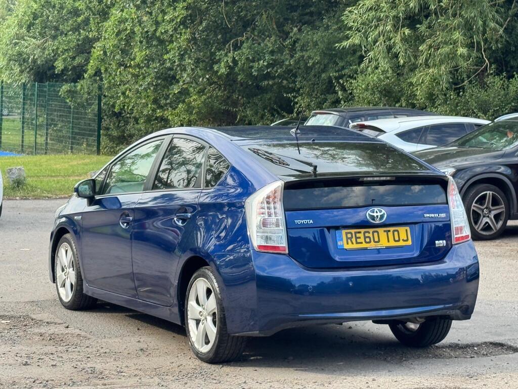 
								Toyota Prius 1.8 VVT-h T Spirit CVT Euro 5 full									