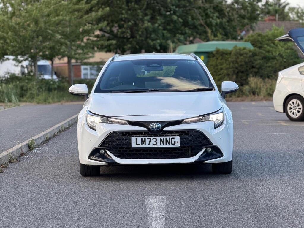 
								Toyota Corolla 1.8 VVT-h Icon Touring Sports CVT Euro 6 full									