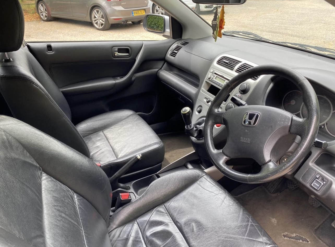 
								Honda Civic Hatchback full									
