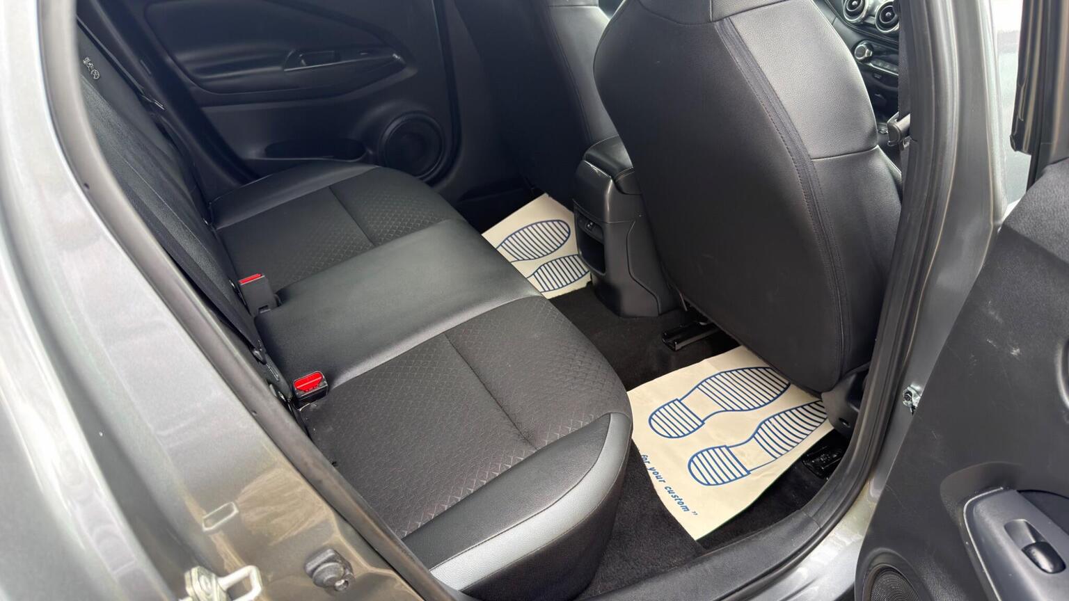 
								Nissan Juke Euro 6 full									