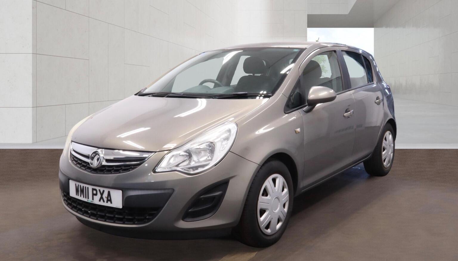 
								VAUXHALL CORSA Hatchback 1.4 full									