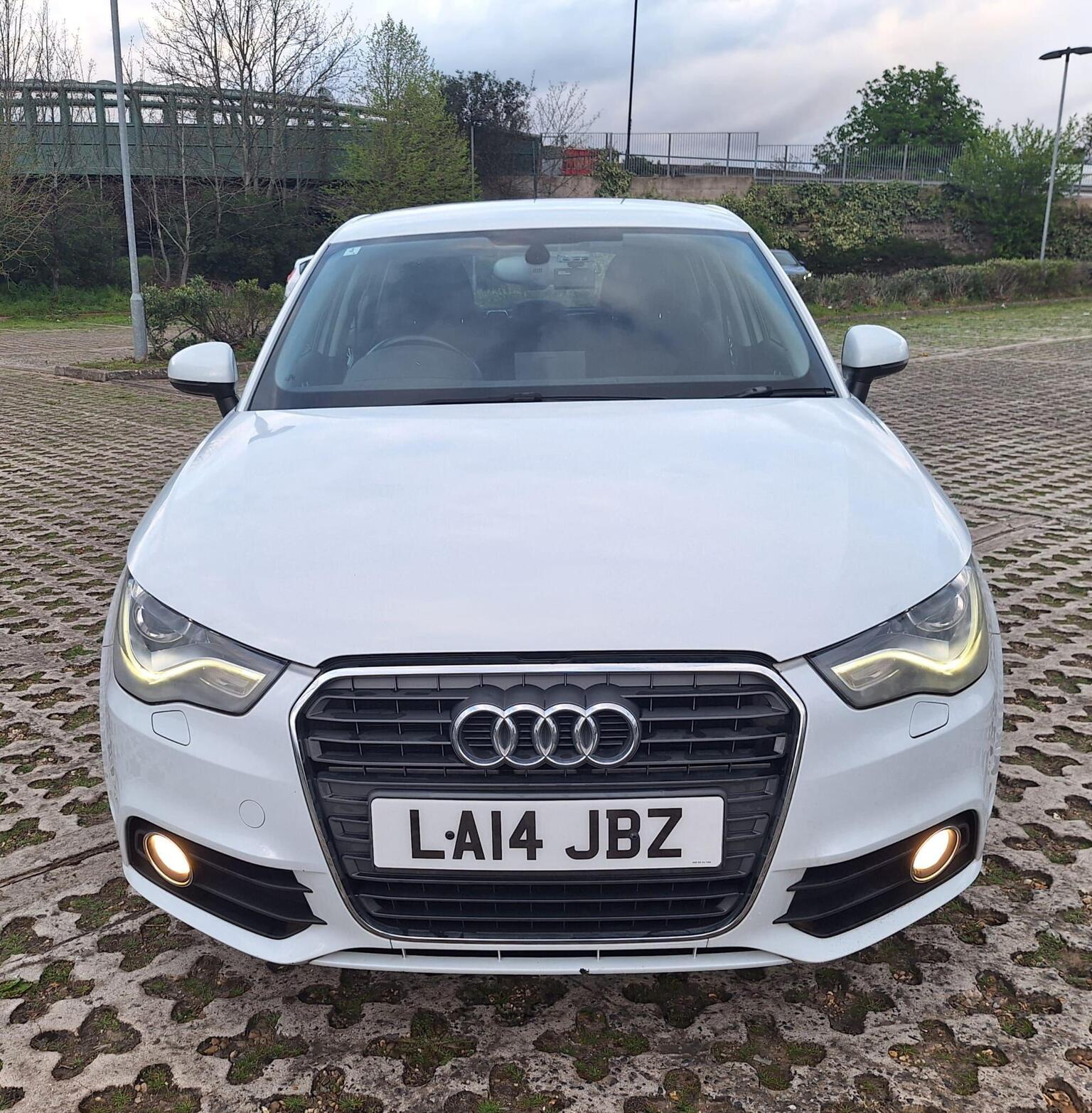 
								Audi A1 Hatchback full									