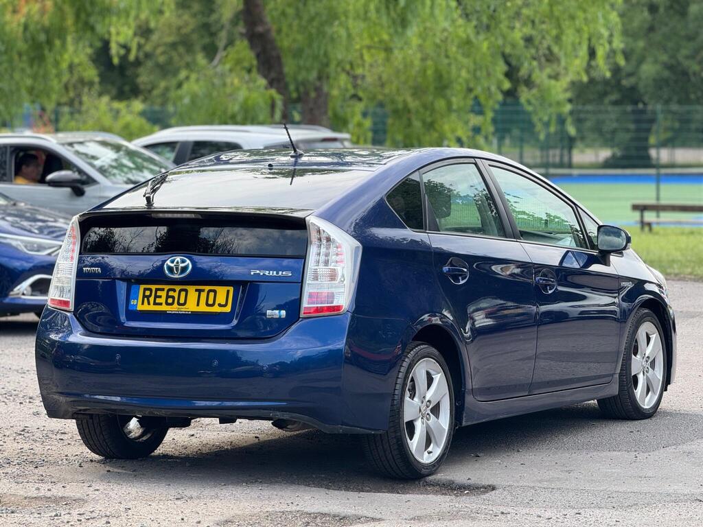 
								Toyota Prius 1.8 VVT-h T Spirit CVT Euro 5 full									