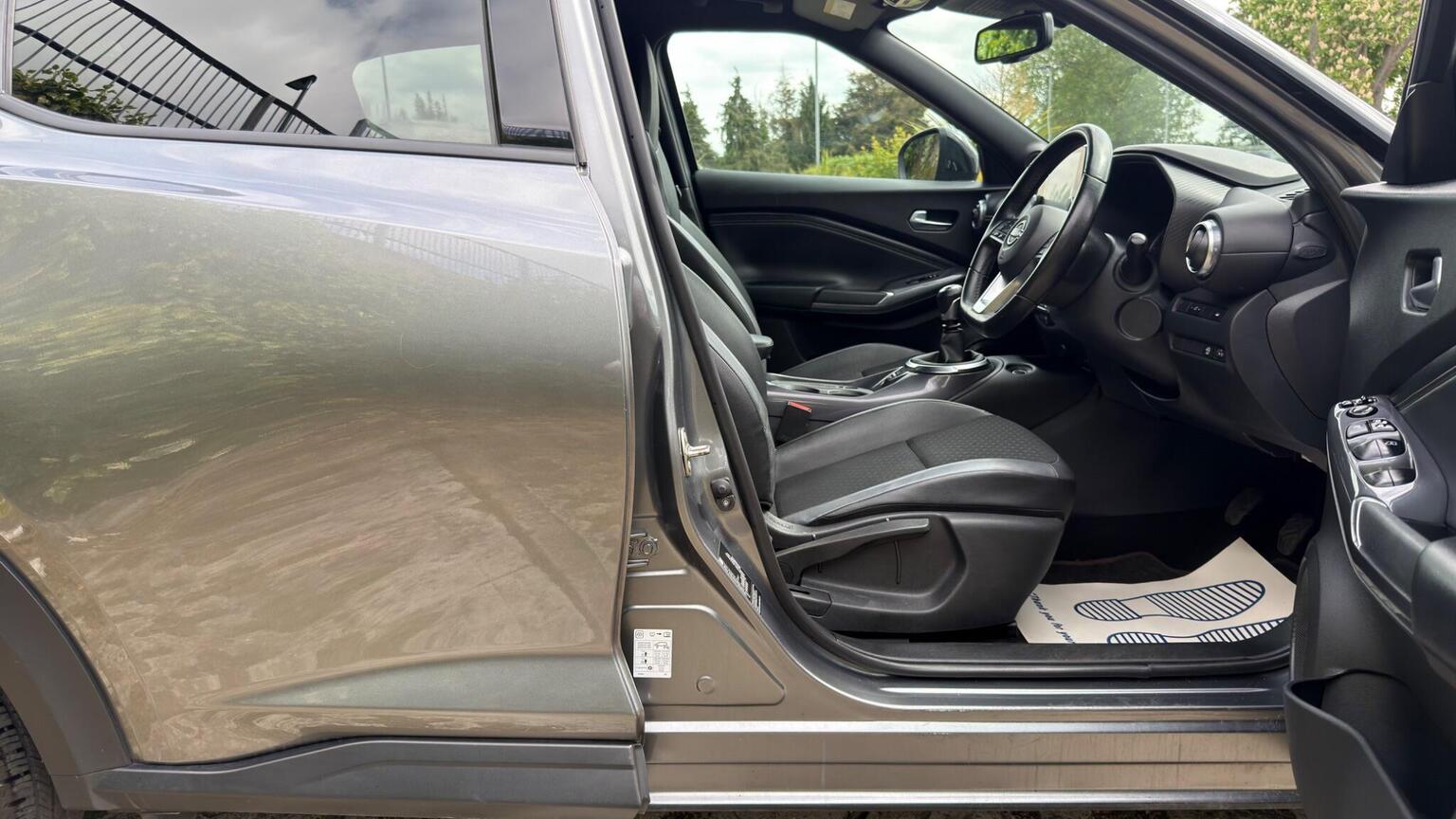 
								Nissan Juke Euro 6 full									
