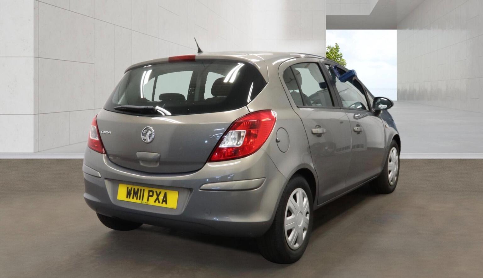 
								VAUXHALL CORSA Hatchback 1.4 full									