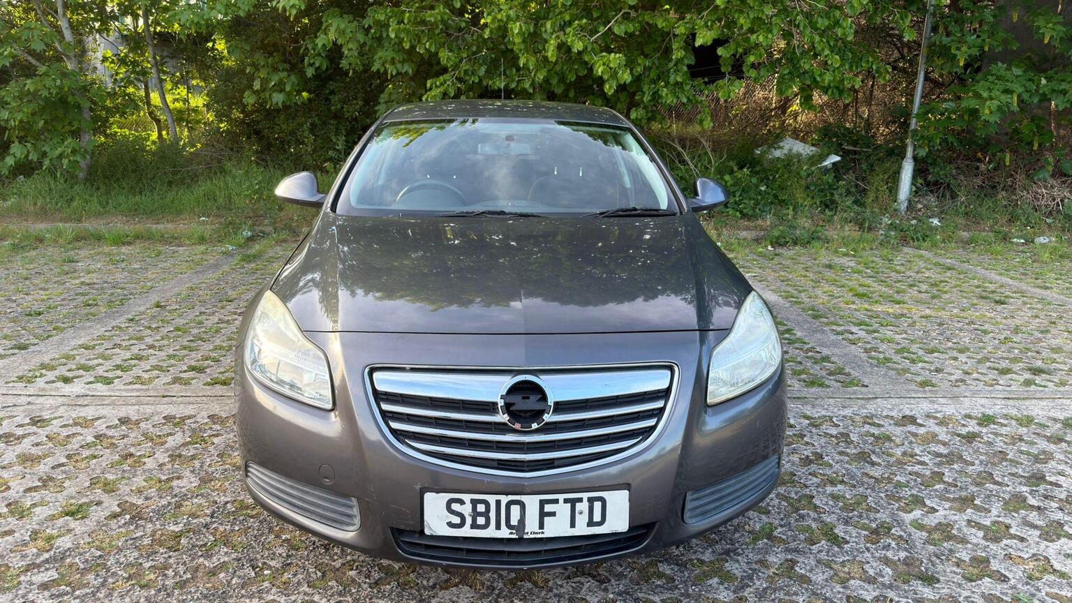 
								VAUXHALL INSIGNIA Hatchback 1.8 full									