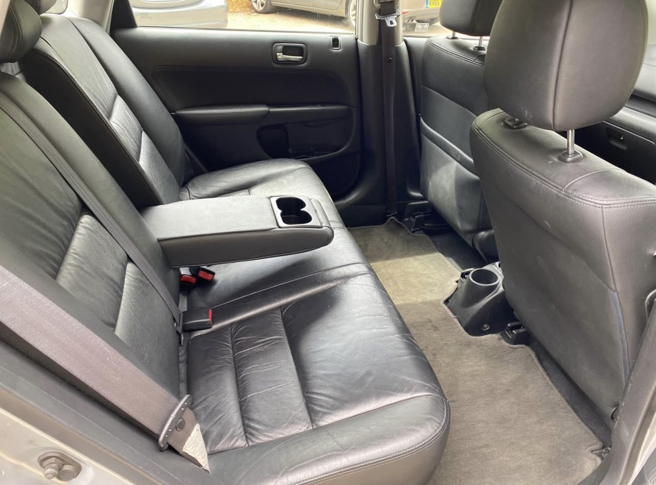 
								Honda Civic Hatchback full									