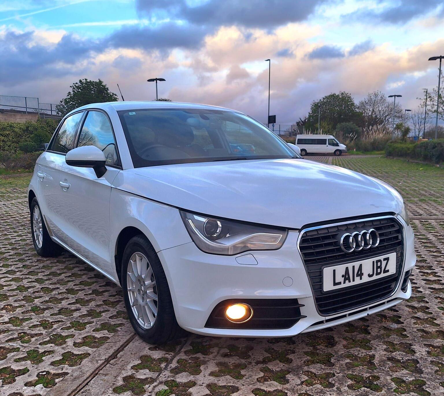 
								Audi A1 Hatchback full									