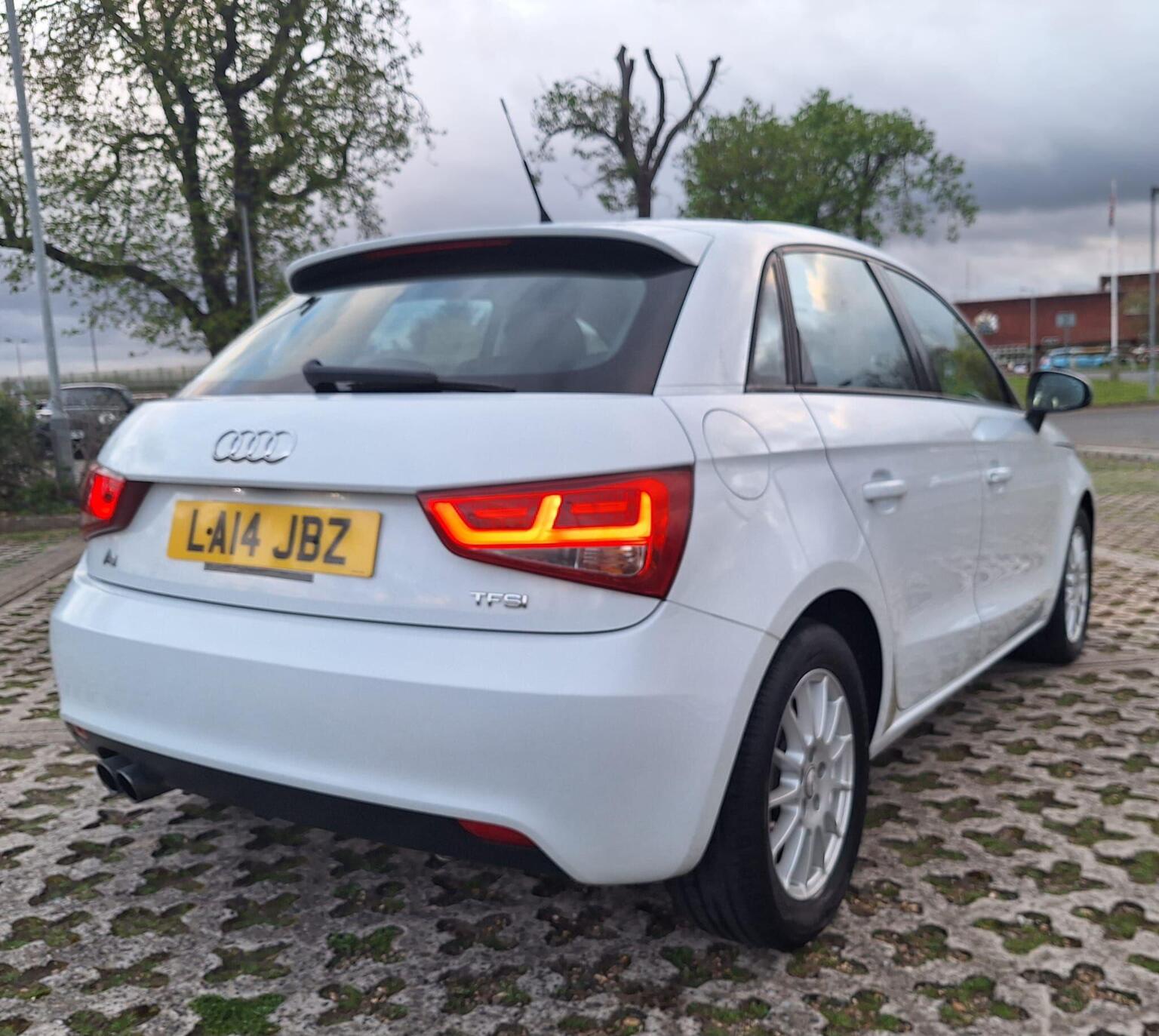 
								Audi A1 Hatchback full									