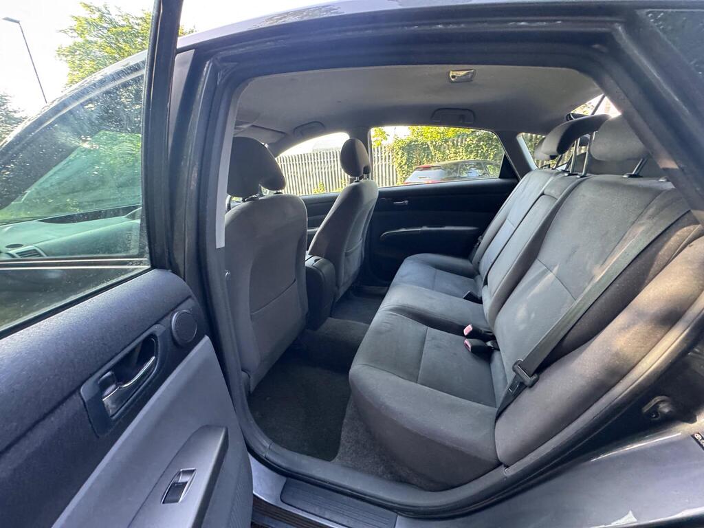
								Toyota Prius 1.5 T Spirit CVT 5dr full									