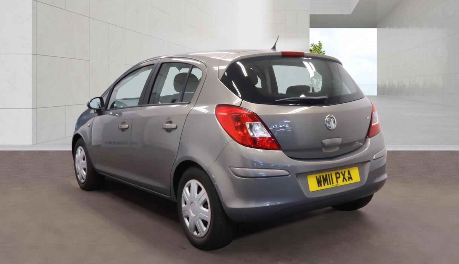 
								VAUXHALL CORSA Hatchback 1.4 full									