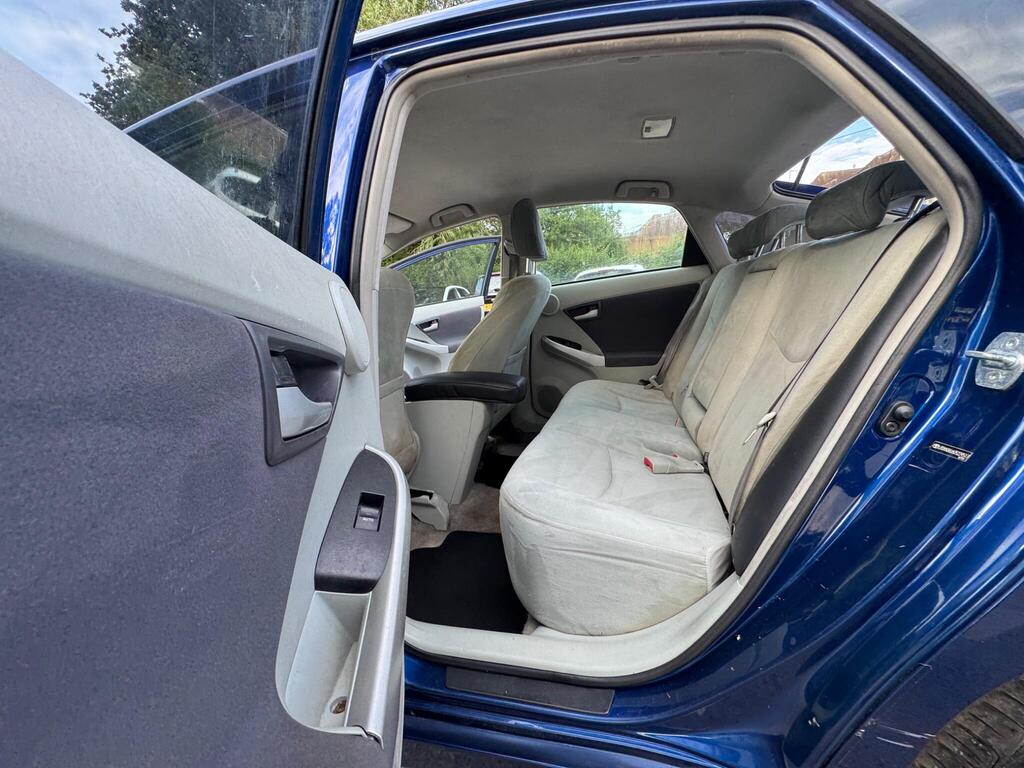
								Toyota Prius 1.8 VVT-h T Spirit CVT Euro 5 full									