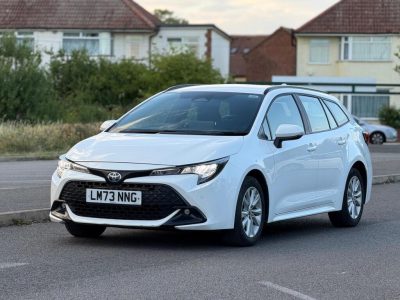 Toyota Corolla 1.8 VVT-h Icon Touring Sports CVT Euro 6